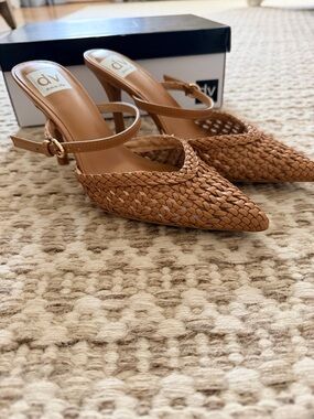 Dolce Vita Cognac Woven Pointed-Toe Heels with Ankle Strap